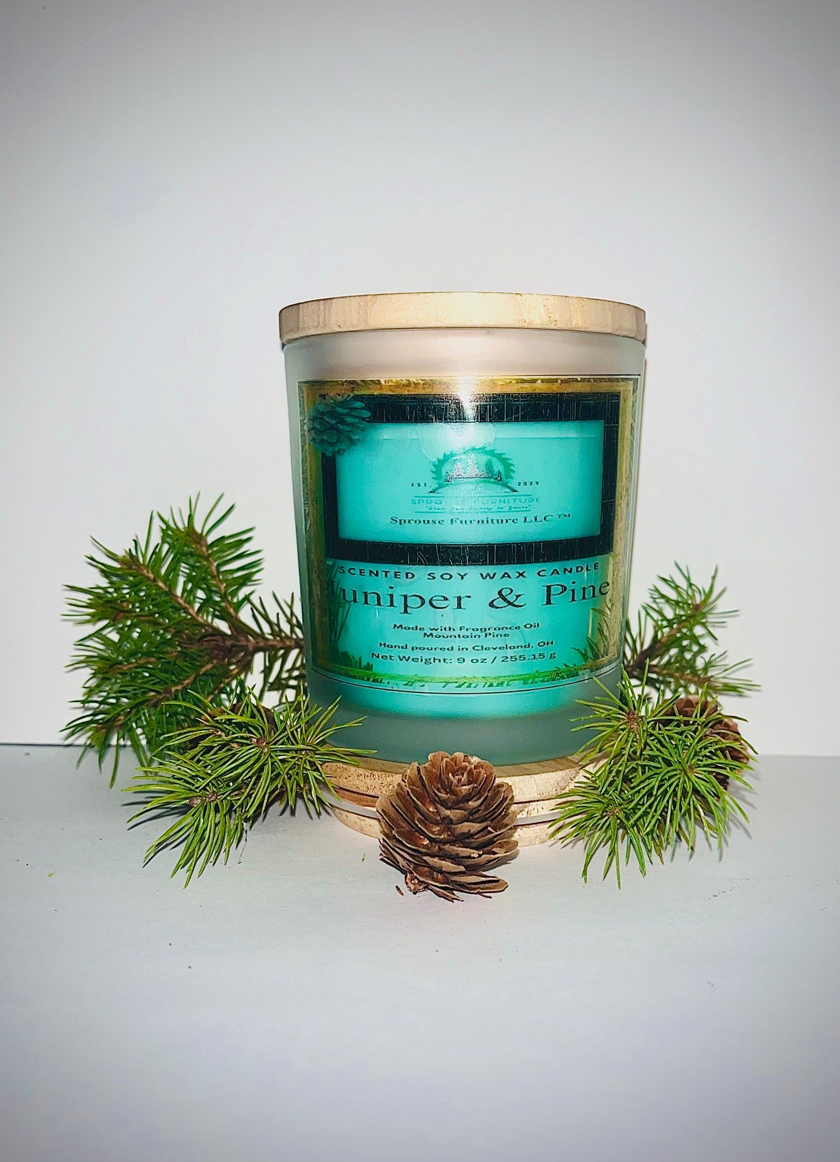 Juniper and Pine Scented 5.0oz Soy Jar Candle